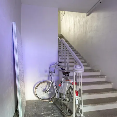 Old Gate Apartment